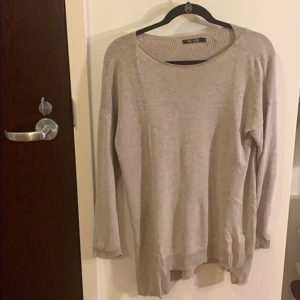 Nic+Zoe grey sweater